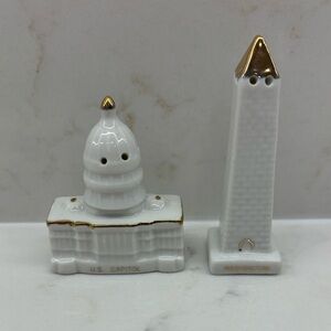 Vintage Set of Washington Monument & U.S. Capitol Salt and Pepper Shakers
